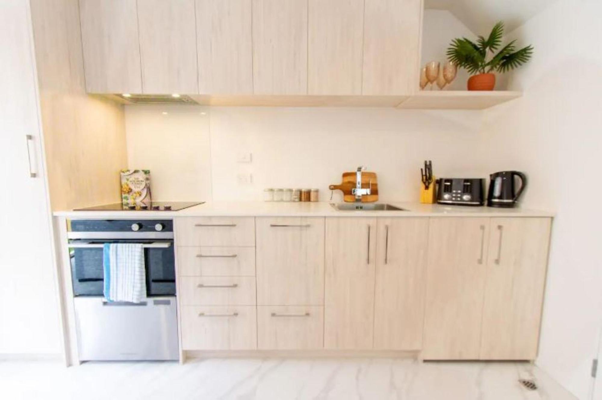 Christchurch Entertainment Hub 2 Bed 2 Bath W Carpark エクステリア 写真